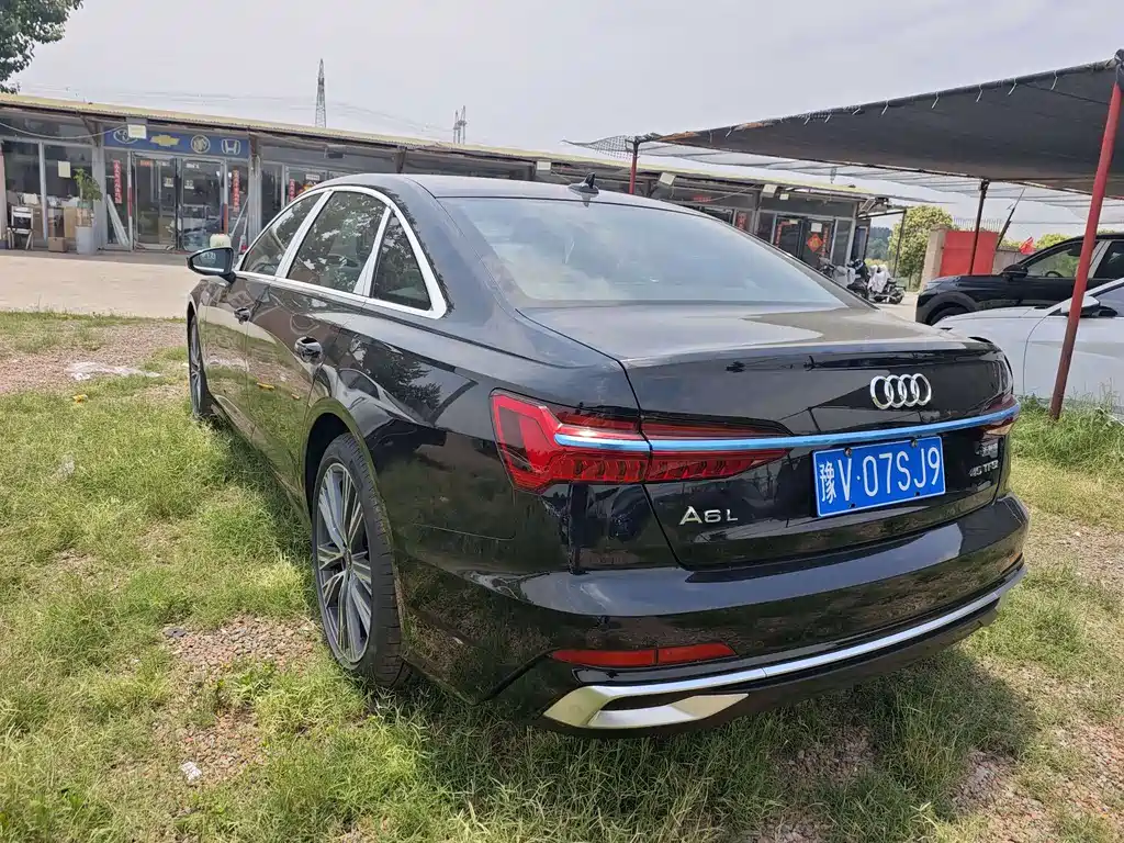 Audi A6L 2025 45 TFSI
