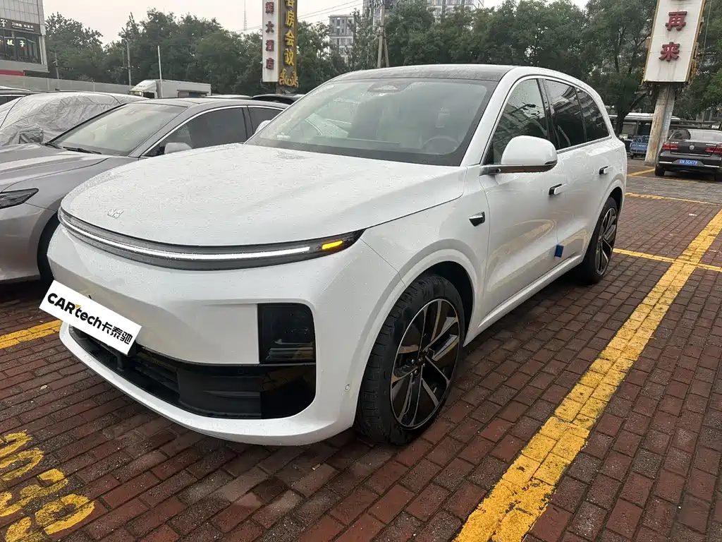 Li Auto L6 2024 Pro