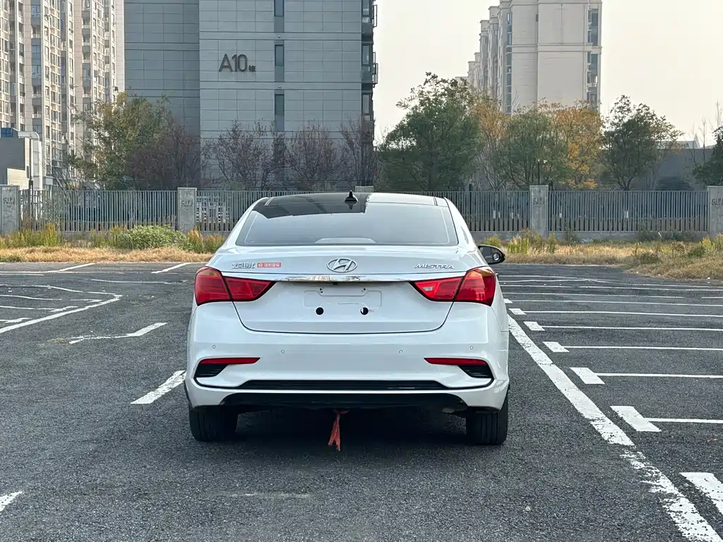 HYUNDAI NAME PICTURE