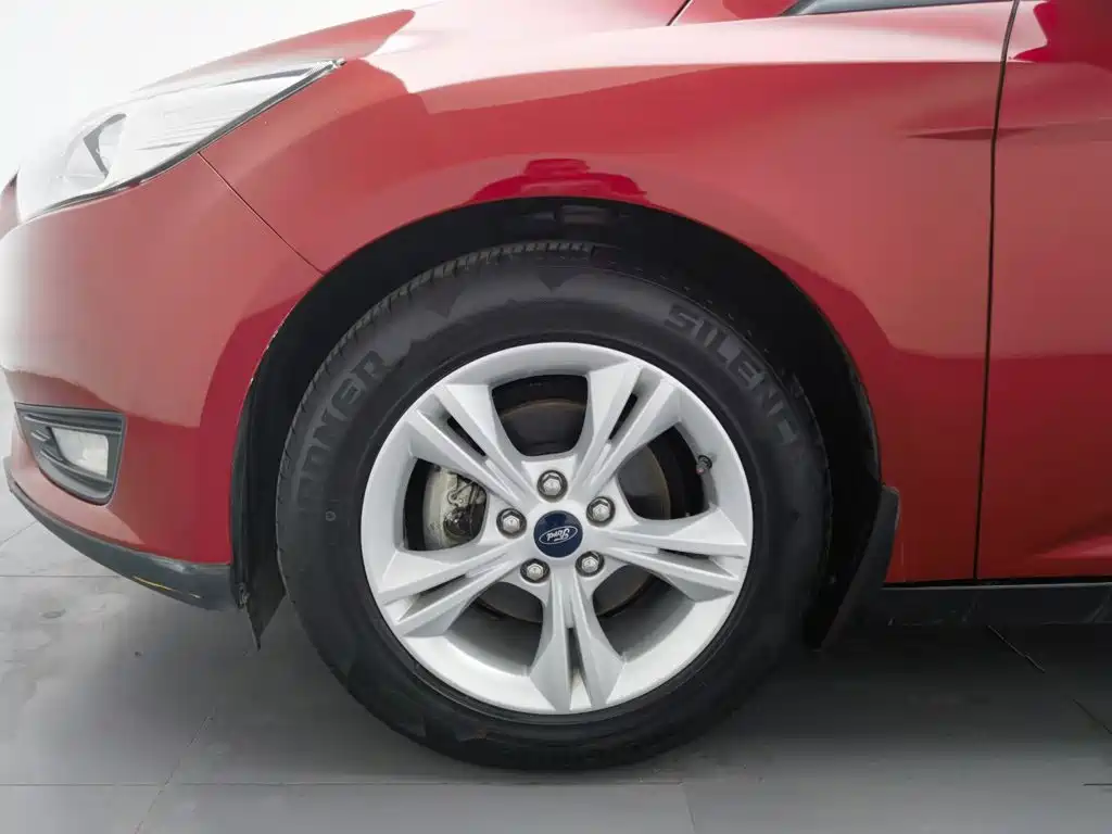 Ford Focus — миниатюра 17