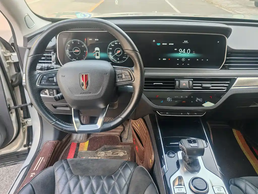 Hongqi Hongqi HS5 — миниатюра 3
