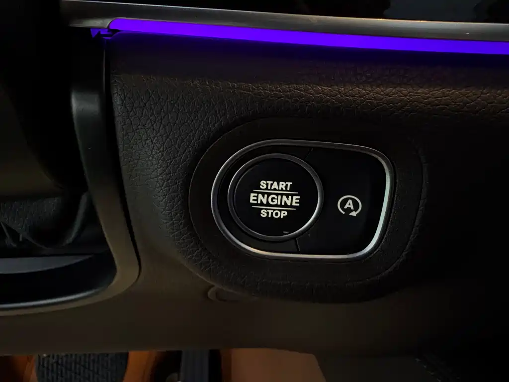 Mercedes-Benz GLE (Import) — миниатюра 22