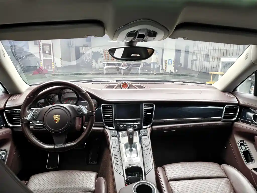 Porsche Panamera — миниатюра 11
