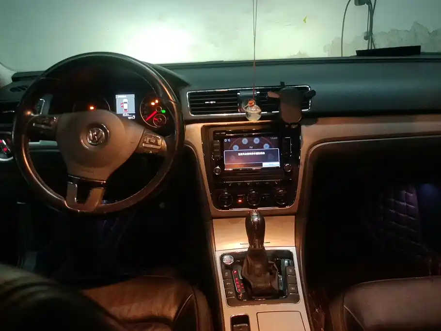 Volkswagen Passat — миниатюра 12