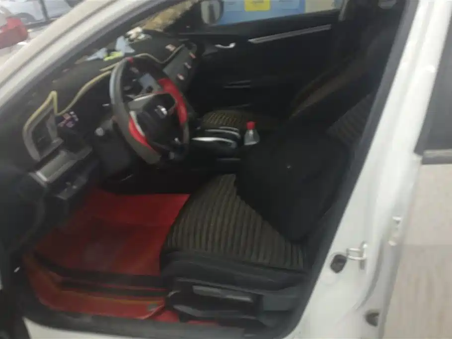 Honda Civic 2016 180TURBO CVT Comfort