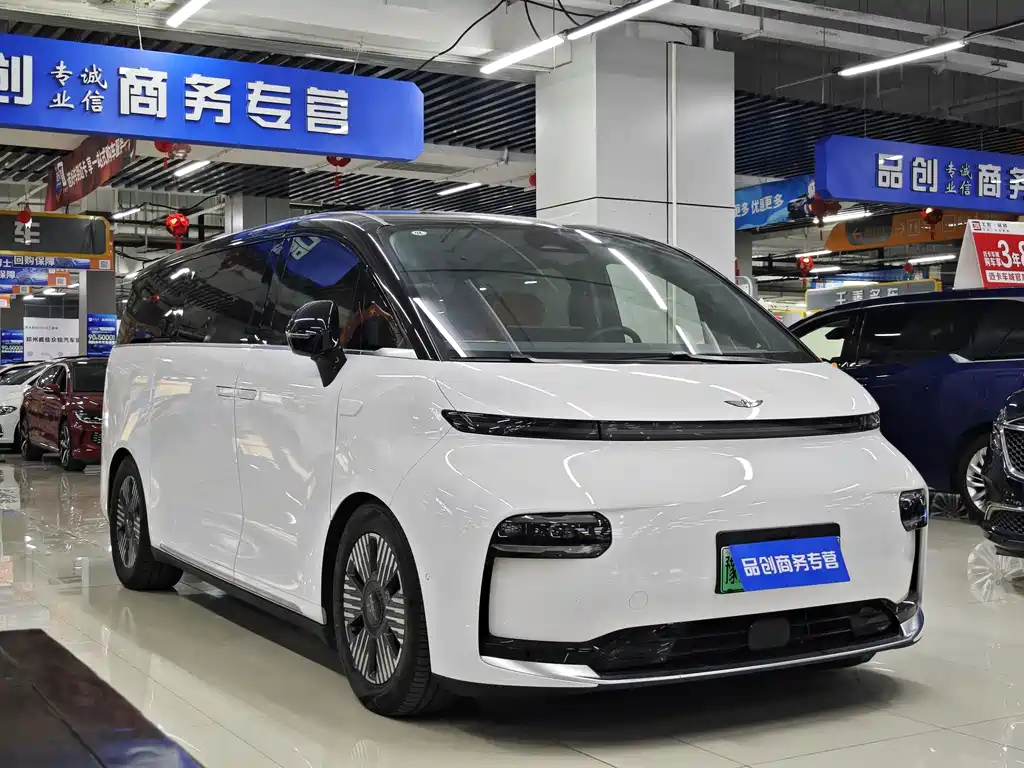 GEELY GALAXY WING TRUE L380