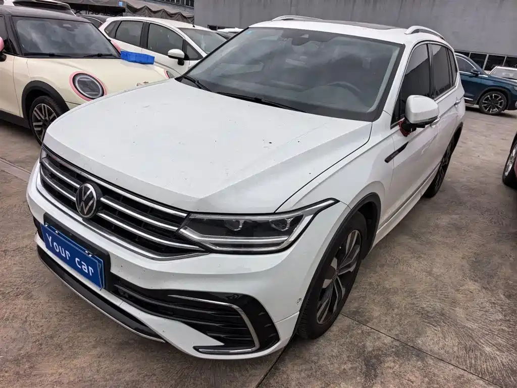 Volkswagen Tiguan L 2023