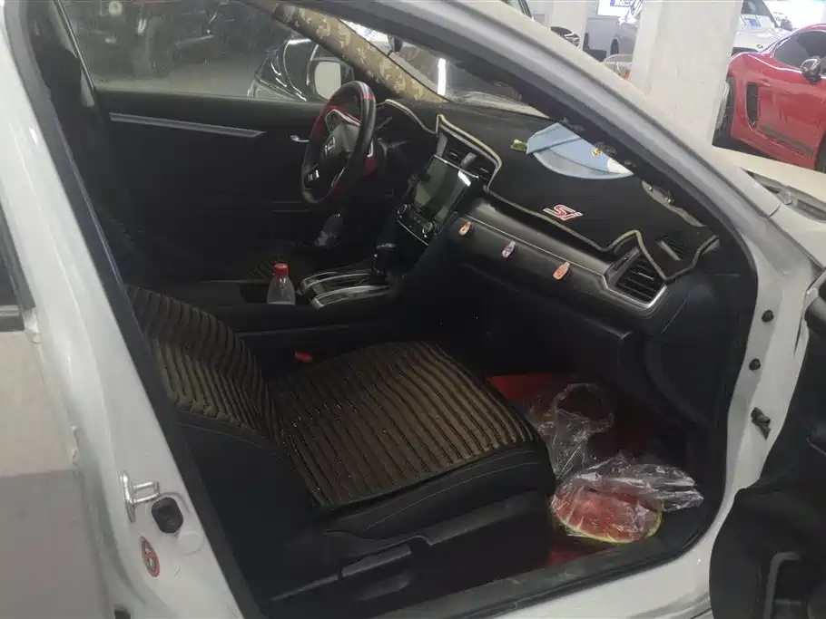 Honda Civic 2016 180TURBO CVT Comfort