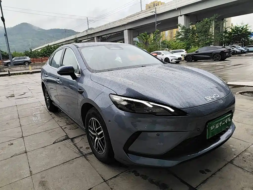 BYD Seal 05 DM-i — миниатюра 4