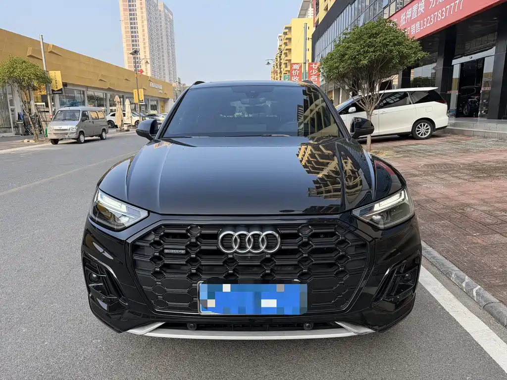 Audi Q5L — миниатюра 3