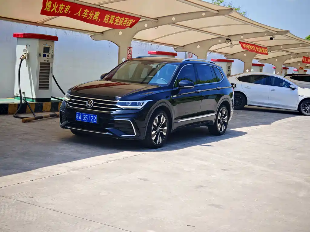 Volkswagen Tiguan L 2022