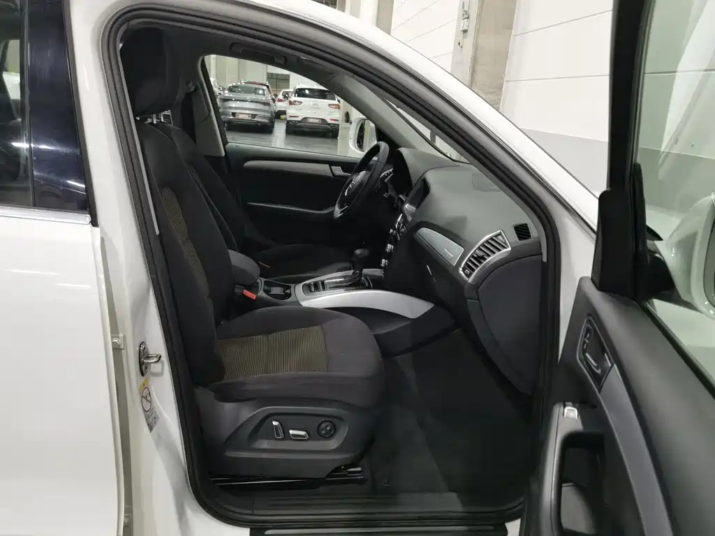 Audi Q5 — миниатюра 23