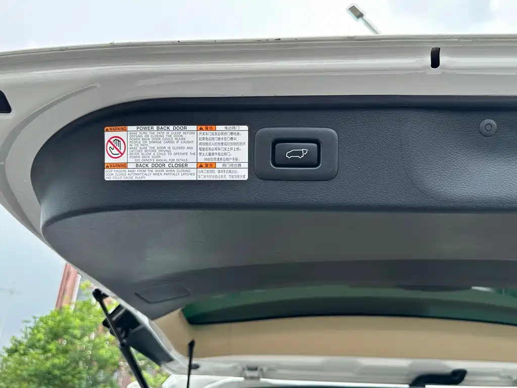 Toyota Alphard — фотографии объявления, Фото 21