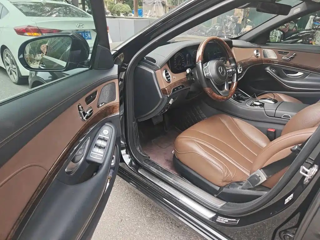 Mercedes-Benz S-Class — миниатюра 17