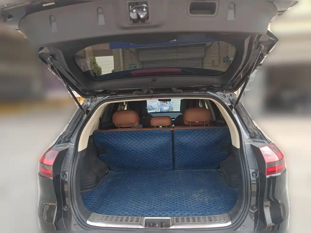 Geely Boyue — миниатюра 15