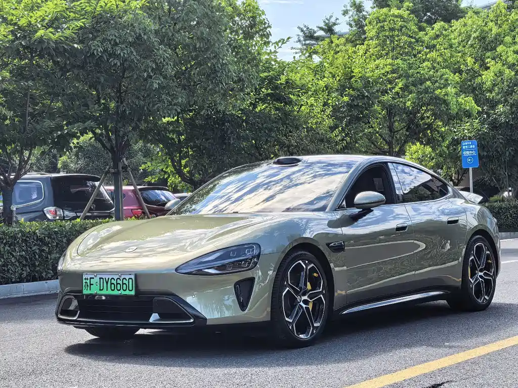 2024 xiaomi SU7 - zdjęcie 1 z 16