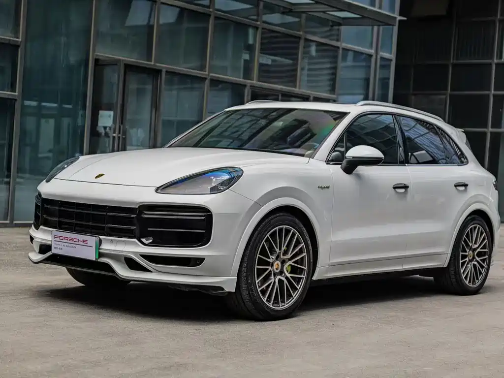 Porsche Cayenne Hybrid 2019