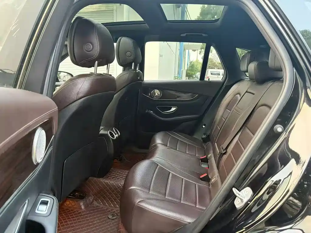 Mercedes-Benz GLC — миниатюра 5