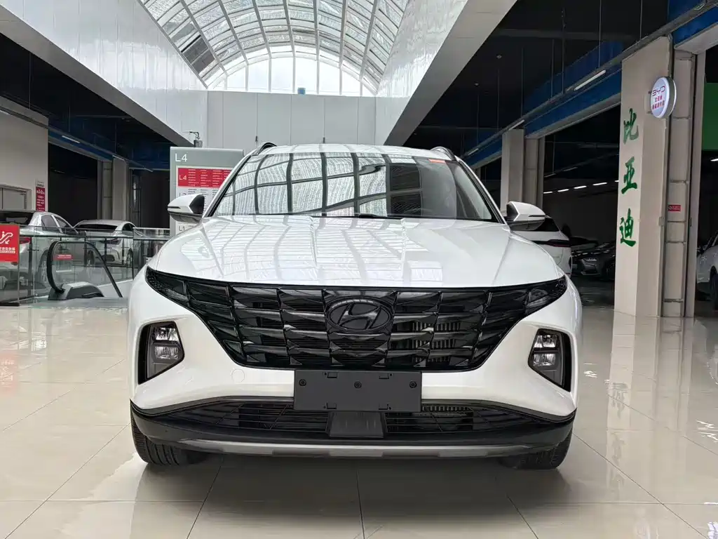 Hyundai Tucson 2022 L 1.5T DCT LUX Luxury N Line