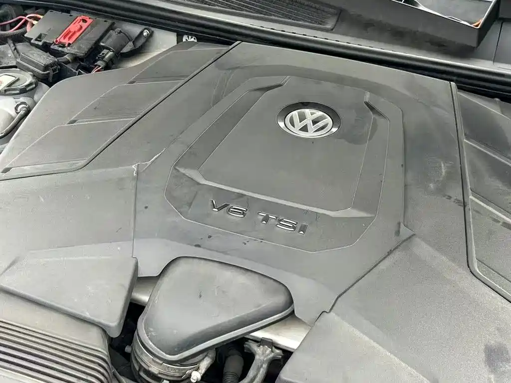 Volkswagen Touareg — миниатюра 7