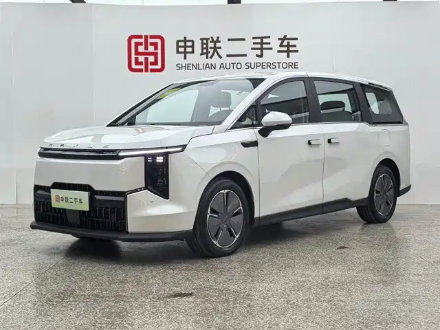 SAIC MAXUS EVERYONE 7 2025