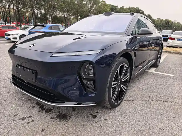 NIO NIO ET9 2025