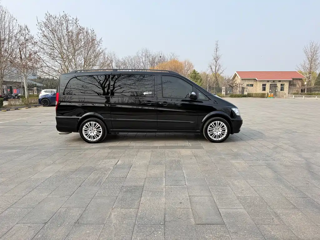 Mercedes-Benz Viano 2013 3.5L