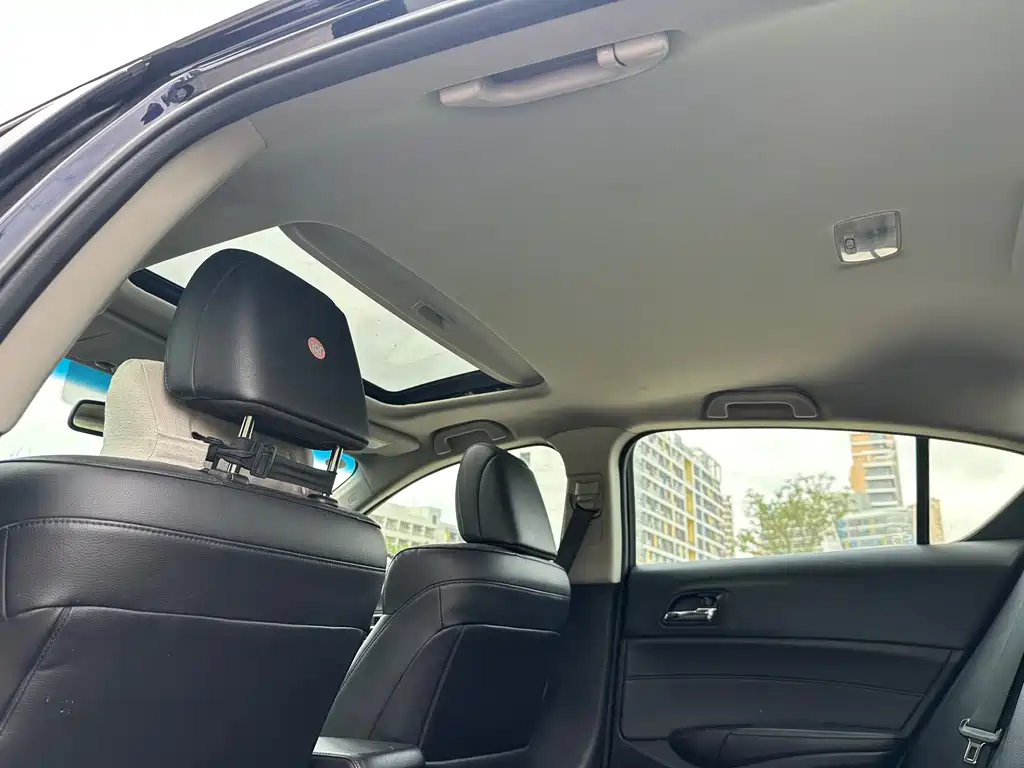 Acura ILX — миниатюра 14