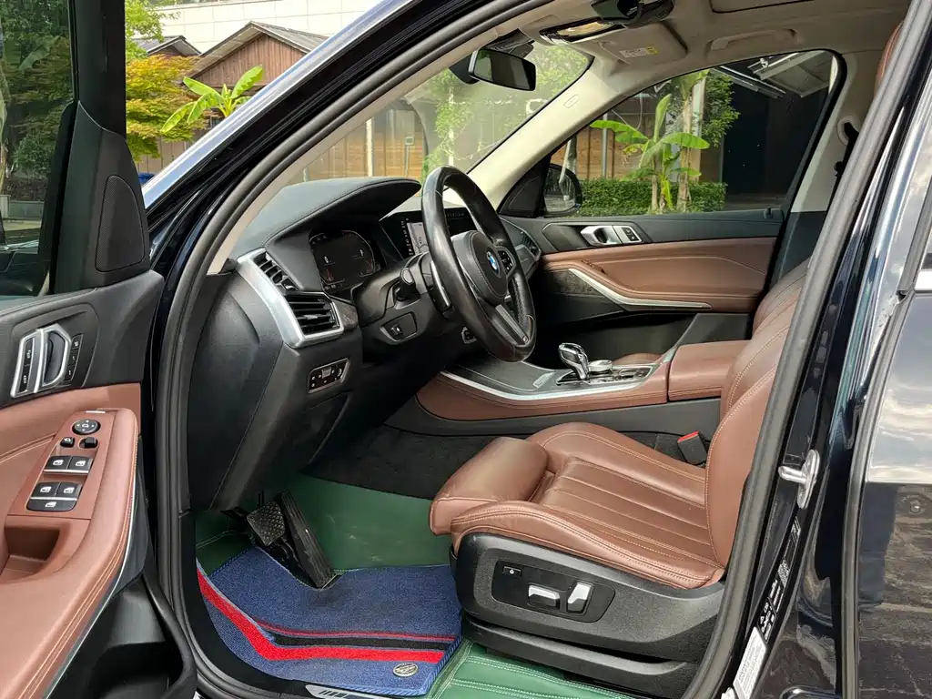 BMW X5 2021 xDrive30i M Sport