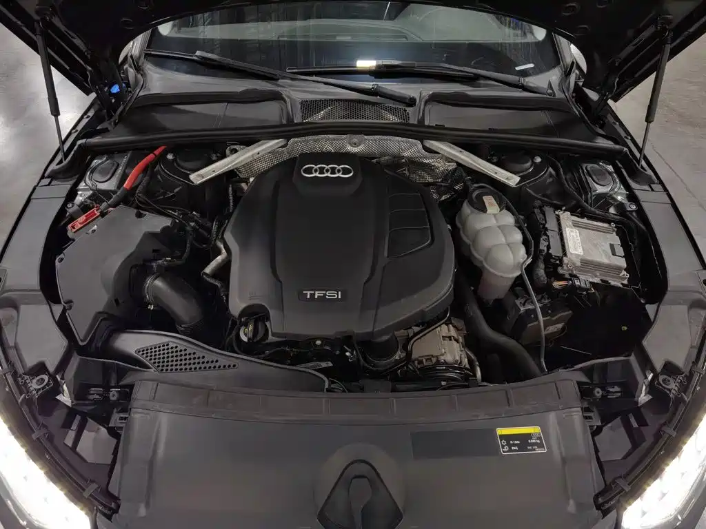 Audi A4L — миниатюра 6