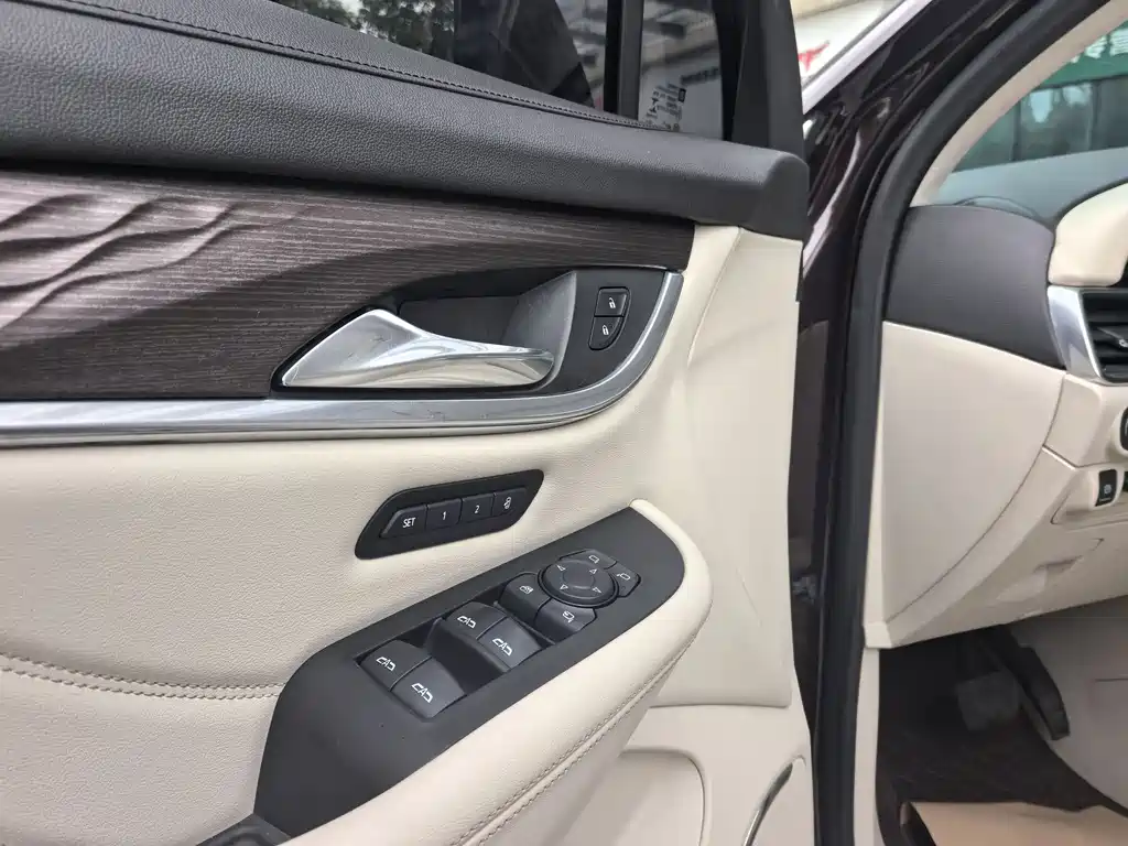 Buick Enclave — фотографии объявления, Фото 13
