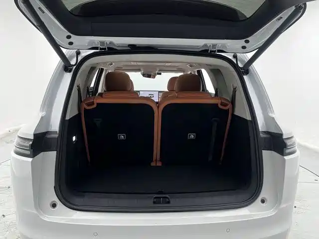 Leapmotor Leapmotor C16 — миниатюра 15