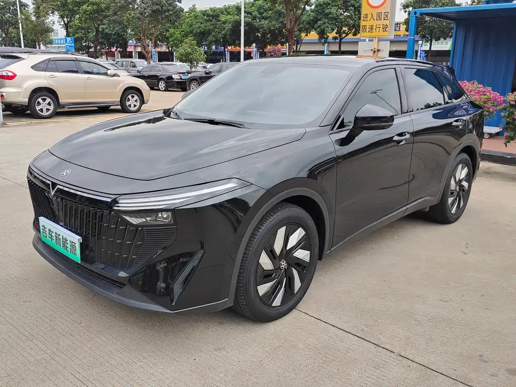 Venucia V DD-i 2023