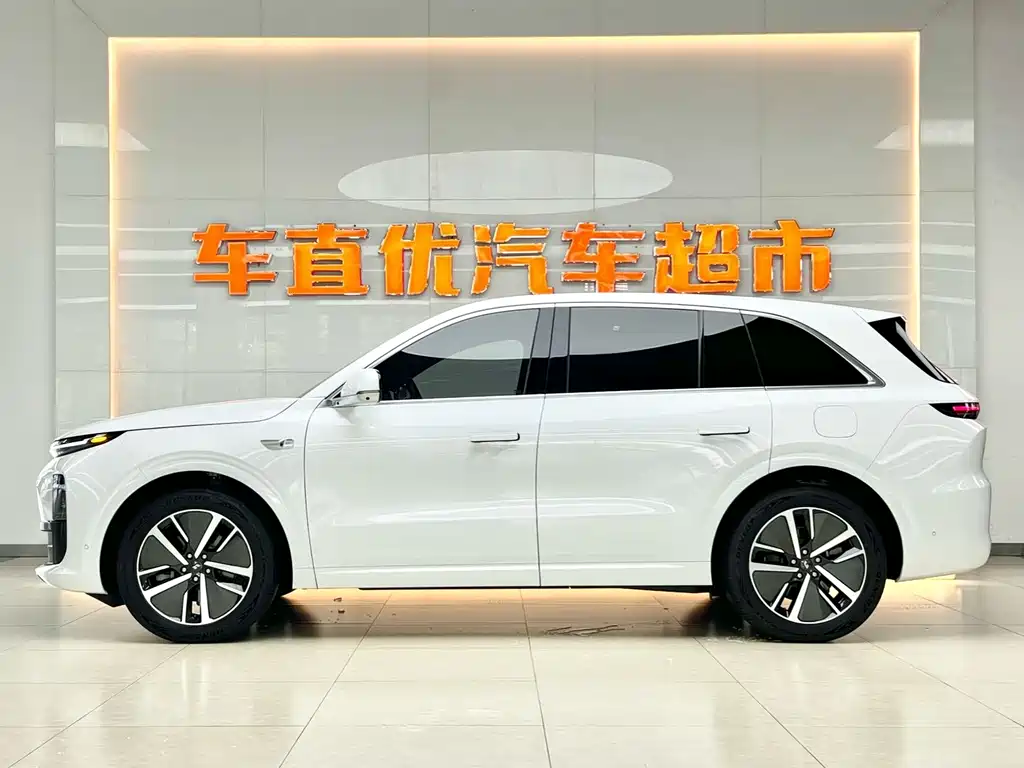Li Auto L6 2024 Pro