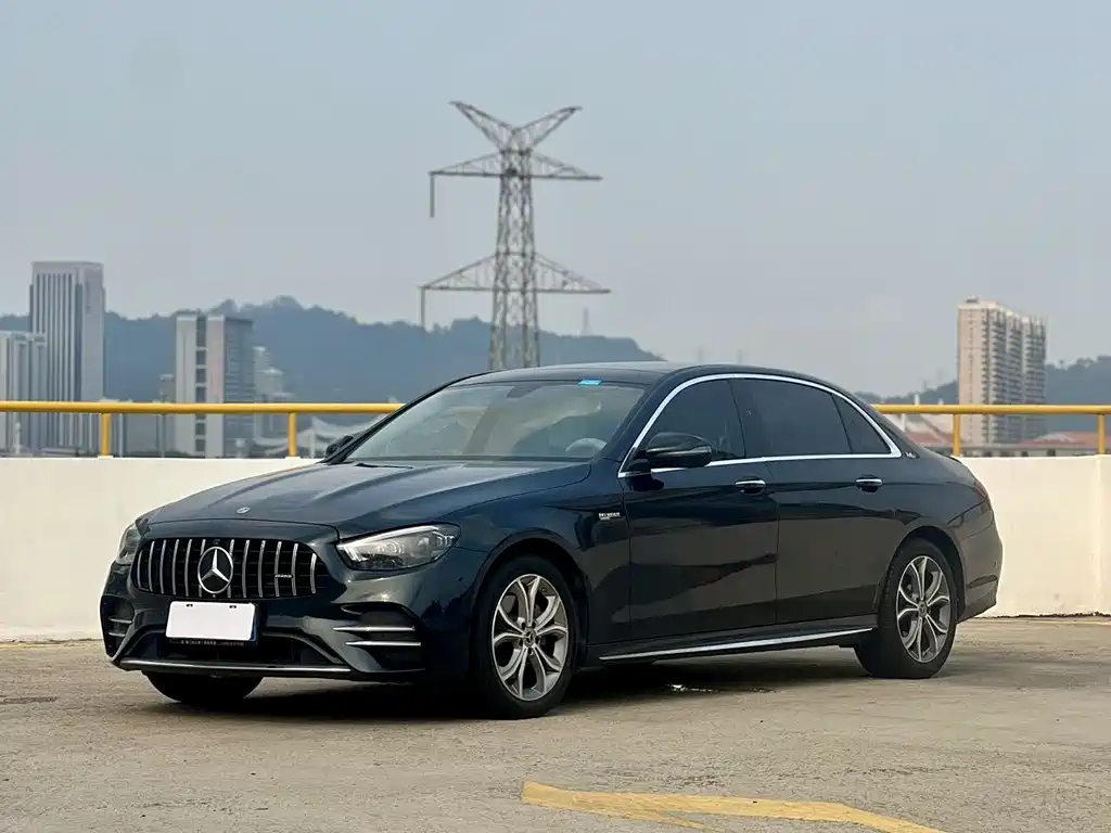 Mercedes-Benz E-Class 2021