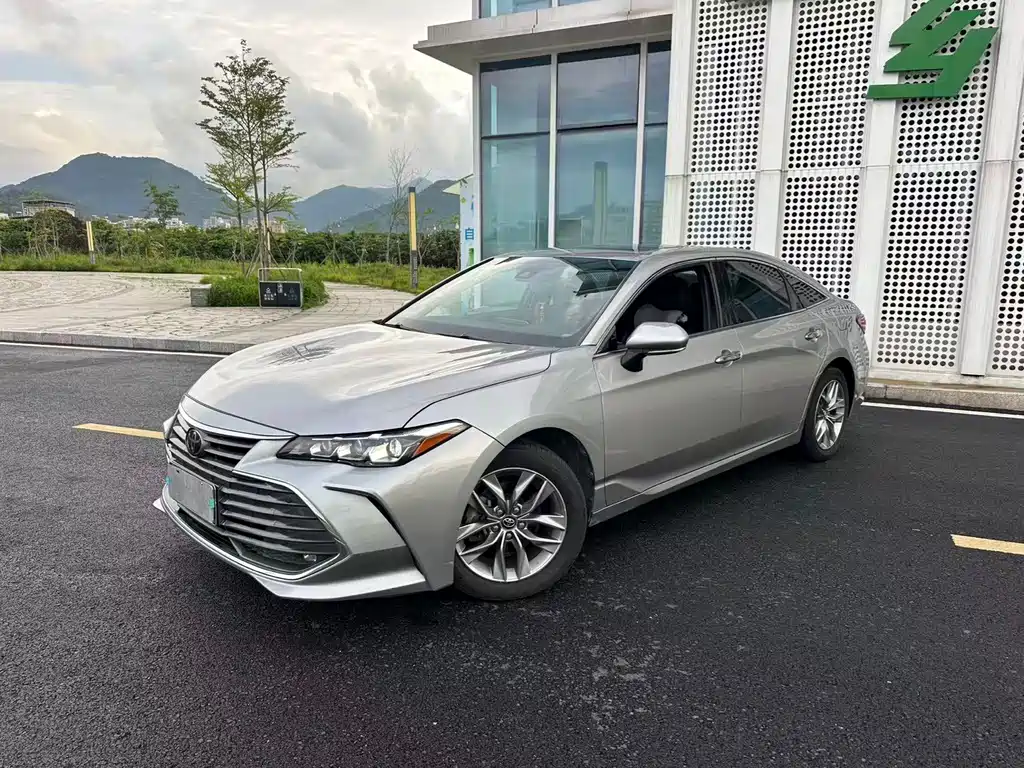 Toyota Avalon 2021