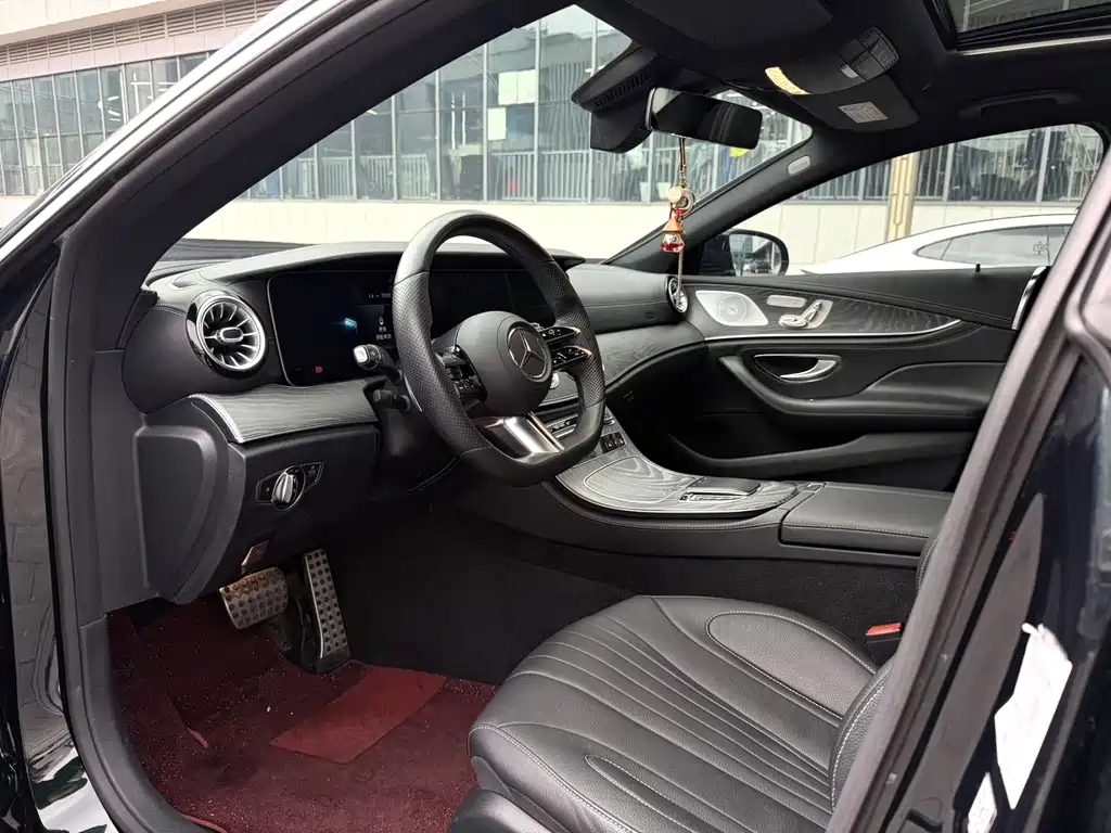 Mercedes-Benz CLS 2022 CLS 300 Luxury