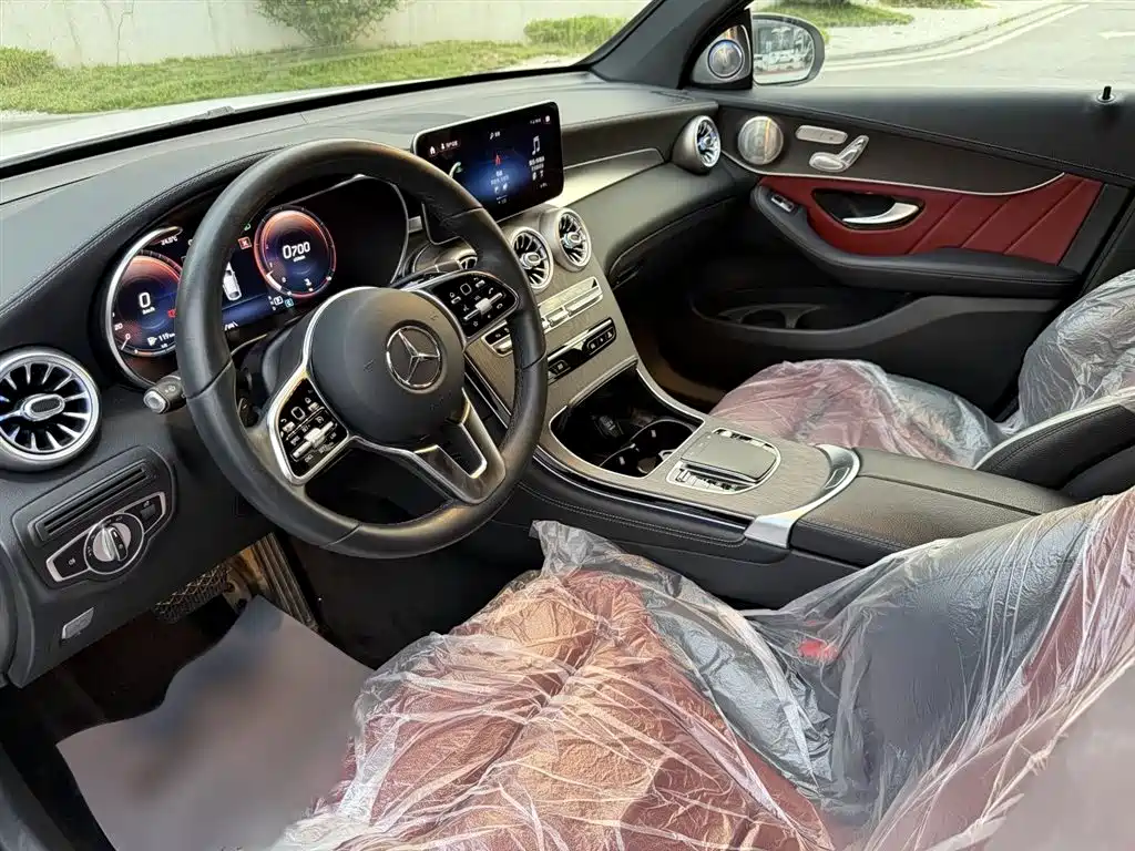 Mercedes-Benz GLC 2020 GLC 300 4MATIC SUV