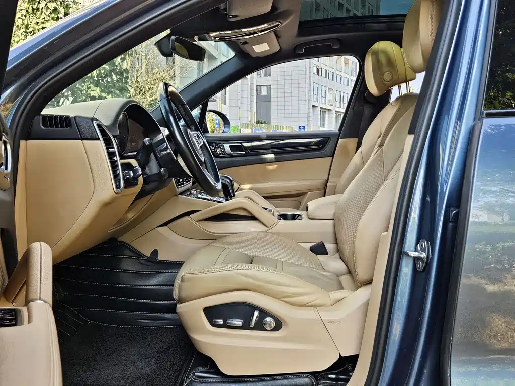 Porsche Cayenne 2018 Cayenne 3.0T