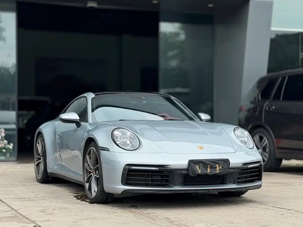 Porsche 911 2022 Carrera 3.0T