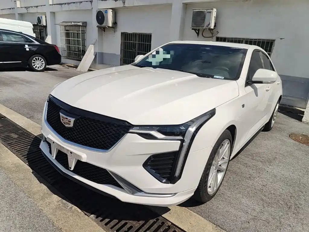 Cadillac CT4