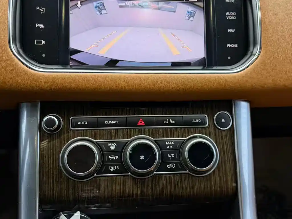 Land Rover Range Rover Sport 2014 3.0 SC V6 HSE
