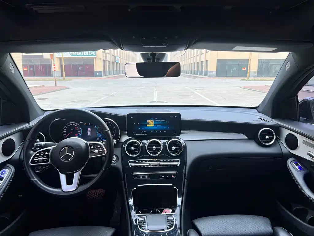 Mercedes-Benz GLC Coupe GLC 260 4MATIC Coupe SUV, фото 6
