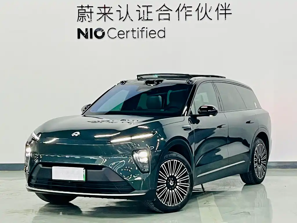 Nio ES8 2024