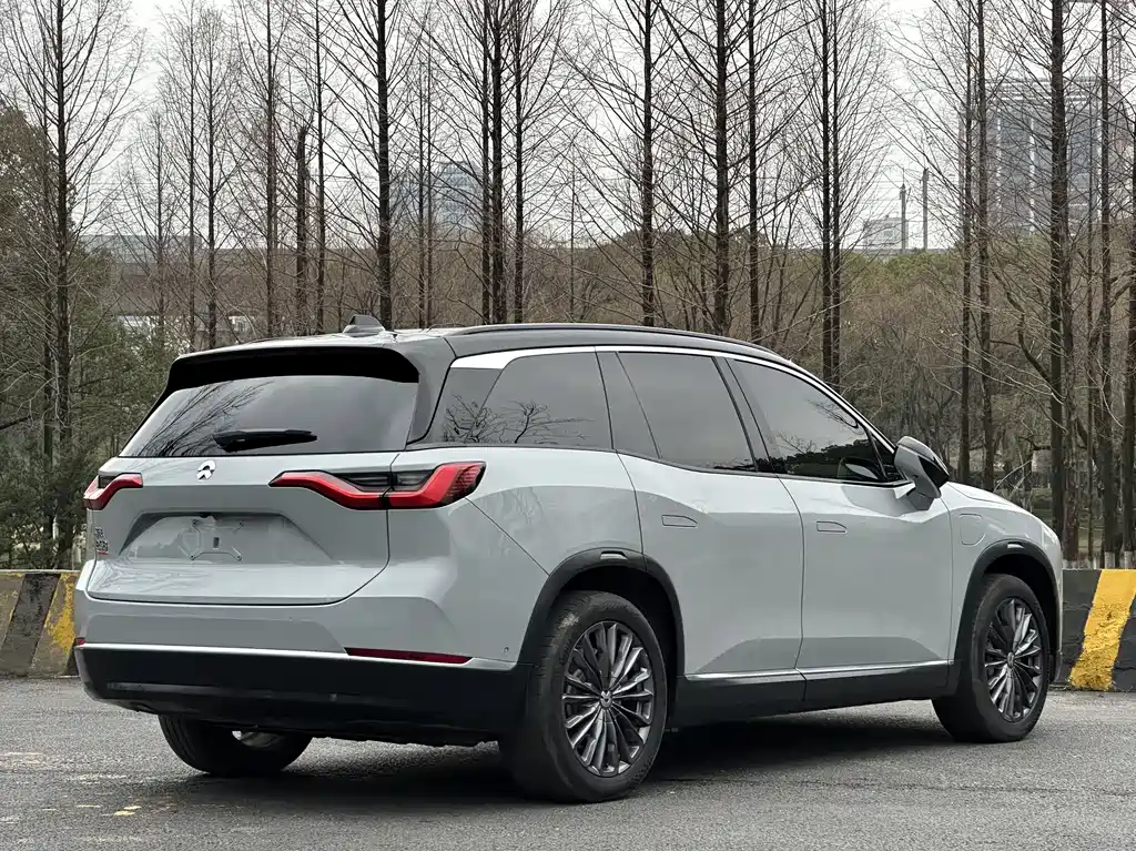 NIO NIO ES8