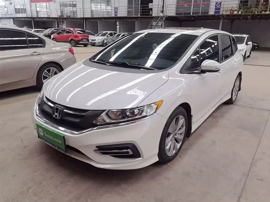 Honda Jade 2019