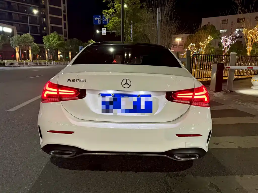 MERCEDES-BENZ A CLASS