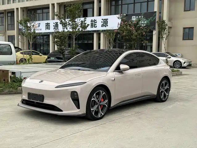 2022 Nio ET5