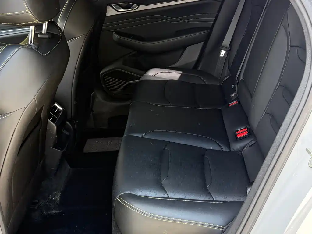 Geely Preface 2023 1.5TD