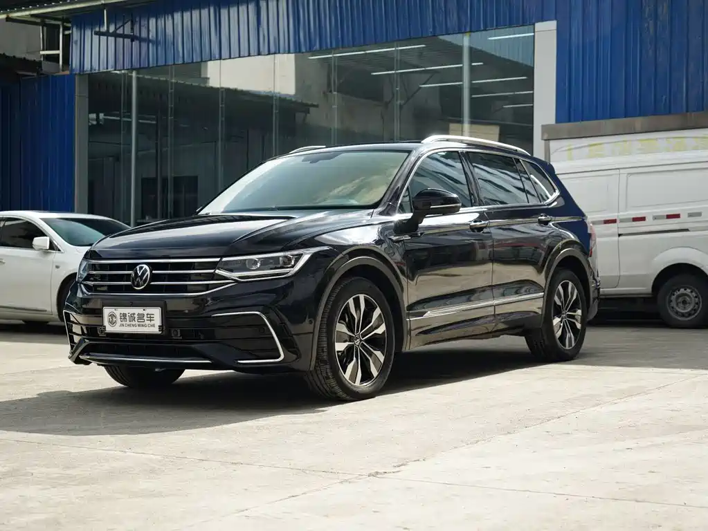 Volkswagen Tiguan L 2024